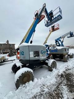 2017 Genie Z62/40 Articulating Boom Lift - 67' working height, 40' reach, Cold weather package, Welder Ready