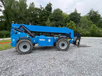 2019 Genie GTH-1056 Telehandler - Forks