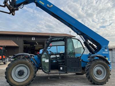 2016 Genie GTH-844 Telehandler - 44' reach, 8,000 lbs. capacity, Auxiliary hydraulics, Fenders, Engine block heater