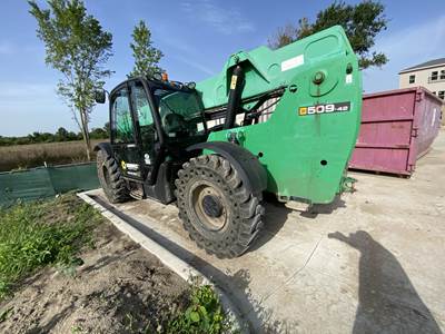 2016 JCB 509-42 Telehandler - 42 reach, 9,000 lbs. capacity, Diesel