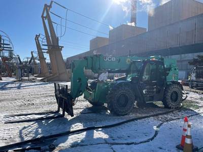 2016 JCB 510-56 Telehandler - 56' reach, 10,000 lbs. capacity, Front outriggers, Tilt frame, Crab steering, Auxiliary Hydraulics, Side-tilt carriage