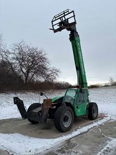 2016 JLG 1055 Telehandler - 55' reach, 10,000 lbs. capacity, Front outriggers, Aux. hydraulics, Side-tilt frame