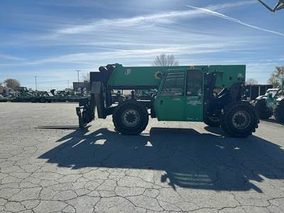 2014 JLG G12-55A Telehandler - 55' reach, 12,000 lbs. capacity, Front outriggers, Cummins pre-emissions diesel (no DEF!), Frame levelling