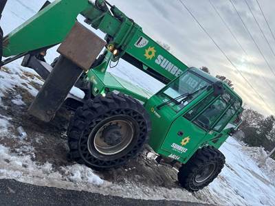 2015 SkyTrak 10054 Telehandler - 54' reach, 10,000 lbs. capacity, Front outriggers