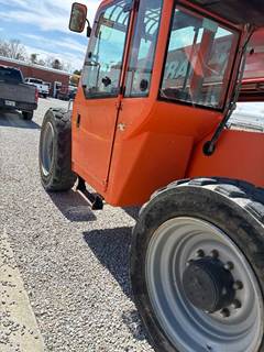 2016 SkyTrak 8042 Telehandler - Forks - 42' reach – 8,000 lbs. capacity – Crab steering Tilt frame