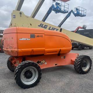 2006 JLG 800S Telescopic Boom Lift
