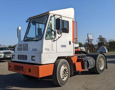 2013 Kalmar Ottawa 4x2 Yard Spotter Truck - Single rear axle, 6 spd, Diesel - Cummins