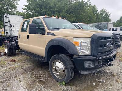Ford F-450 Cab & Chassis Truck - 6.8L TRITON V10, 5 Speed Automatic