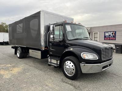 Freightliner M2 100 Car Carrier Truck - Cummins, Automatic