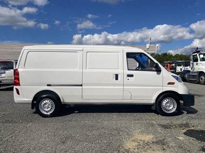 MULLEN ONE Cargo Van - Automatic