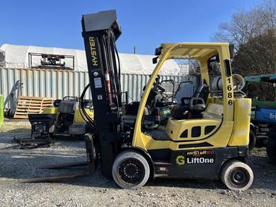 Hyster S80FTBCS Cushion Tire Forklift - 4800lb Capacity