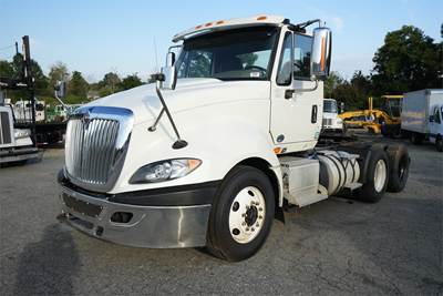International ProStar Day Cab Truck - Cummins, 10 Speed Manual