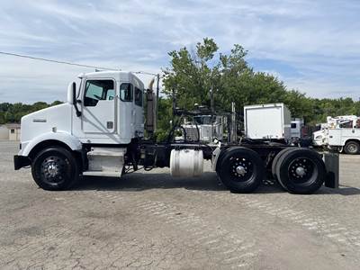 Kenworth T800 Day Cab Truck - Caterpillar, Manual