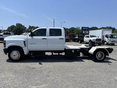 Chevrolet Silverado 5500HD Expeditor / Hot Shot Truck - 6 Speed Automatic