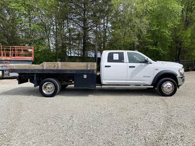RAM 5500 11 ft Flatbed Truck - 6 Speed Automatic