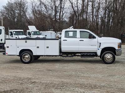Chevrolet Silverado 5500HD Mechanic / Service Truck - Duramax, 6 Speed Automatic