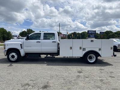 Chevrolet Silverado 5500HD Mechanic / Service Truck - Duramax
