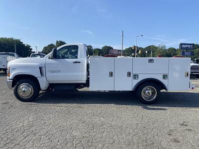 Chevrolet Silverado 5500HD Mechanic / Service Truck - Duramax, 6 Speed Automatic