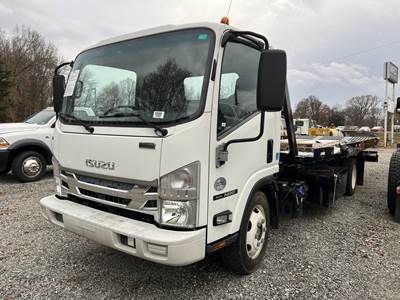 Isuzu NRR Rollback Tow Truck - Automatic