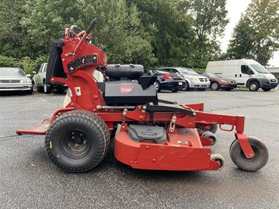 Toro GRANDSTAND 60 Stand-On Lawn Mower