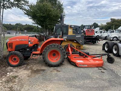 Kubota L3901HST Tractor