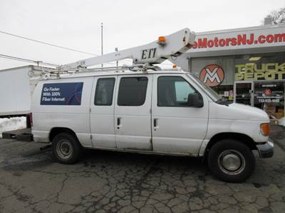 2007 Ford Econoline E-350 Super Duty BUCKET VAN
