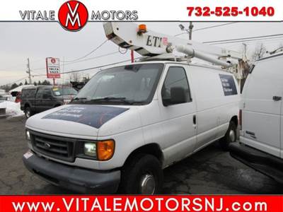 2007 Ford Econoline Cargo Van E-350 Super Duty BUCKET VAN