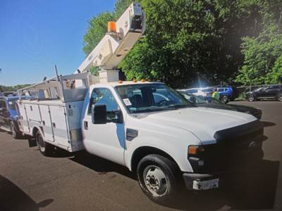 2008 Ford Super Duty F-350 DRW XL