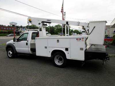 2005 Ford F-450 SD REG. CAB BUCKET TRUCK