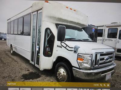 2013 Ford Econoline E450, 18 PASSENGER, HANDICAPPED