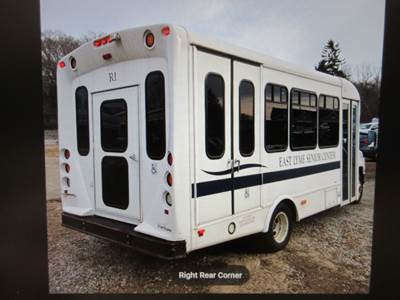 2017 Ford Econoline E350, 12 PASSENGER BUS, HANDICAPPED BUS