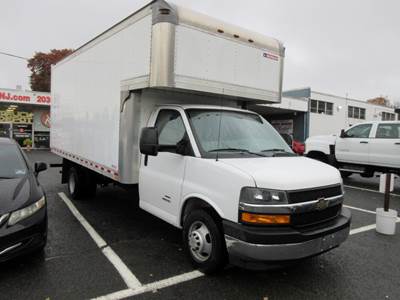 2018 Chevrolet Express G4500  17&apos; BOX TRUCK 4500