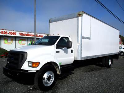 2015 Ford F-750 26&apos; BOX TRUCK, CUMMINS DIESEL, NO CDL
