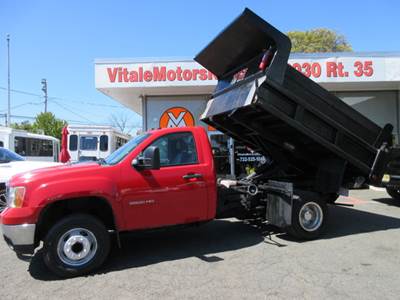 2011 GMC Sierra 3500HD DUMP TRUCK
