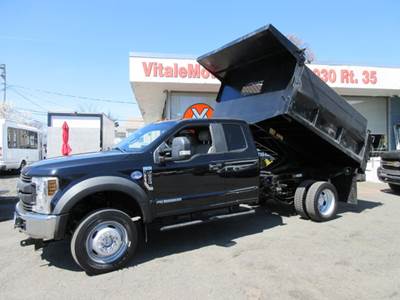 2019 Ford Super Duty F-550 DUMP TRUCK LARIAT