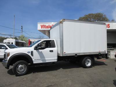 2019 Ford Super Duty F-550, BOX TRUCK, DIESEL XL