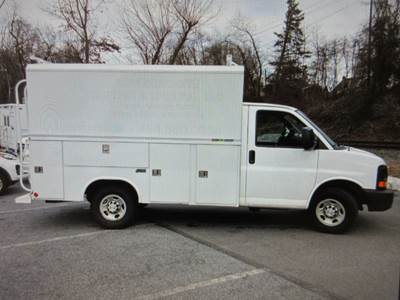2016 Chevrolet Express G3500 139"" SRW SERVICE TRUCK