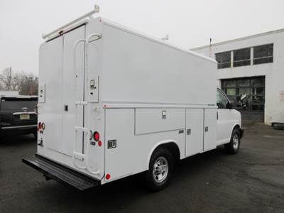 2016 Chevrolet Express G3500 139"" SRW SERVICE TRUCK