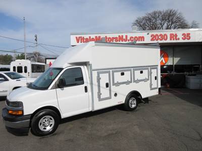 2017 Chevrolet Express Commercial Cutaway 12' UTILITY TRUCK
