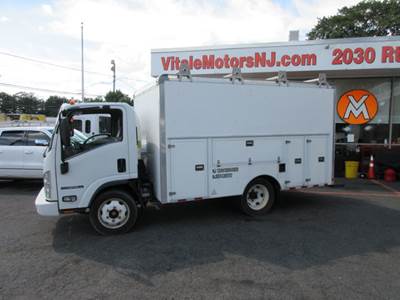 2018 ISUZU NPR ENCLOSED SERVICE TRUCK NPR