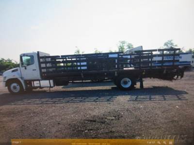 2015 Hino Conventional Cab NO CDL, STAKE BED, FLATBED TRUCK