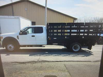 2019 Ford Super Duty F-450 STAKE BED, FLATBED XL