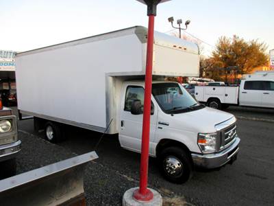 2014 Ford Econoline E-350 22&apos; ATTIC TOP BOX TRUCK,, 17&apos; BOTTOM
