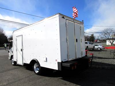 2017 Isuzu NPR HD 16&apos; BOX TRUCK, SIDE DOOR