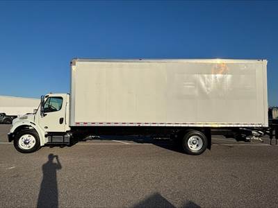 Freightliner M2 106 Box Truck - 220HP