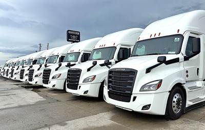 Freightliner Cascadia 126 Sleeper Semi Truck - 72" Raised Roof Sleeper, Detroit 475HP