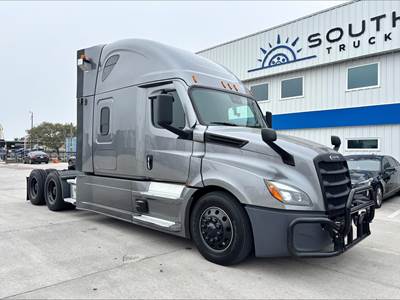 Freightliner Cascadia 126 Sleeper Semi Truck - 72" Raised Roof Sleeper, Detroit 505HP