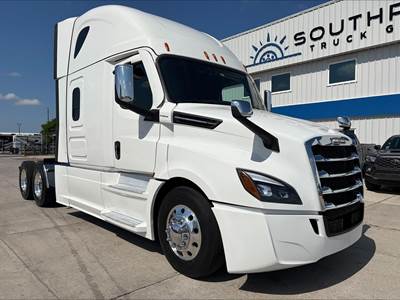 Freightliner Cascadia 126 Sleeper Semi Truck - 72" Raised Roof Sleeper, Detroit 505HP