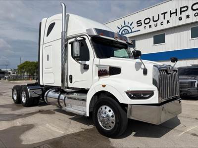 Western Star 49X Sleeper Semi Truck - Detroit 475HP