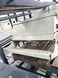 Freightliner Columbia 120 Battery Box for a 2003 Freightliner COLUMBIA CL-120